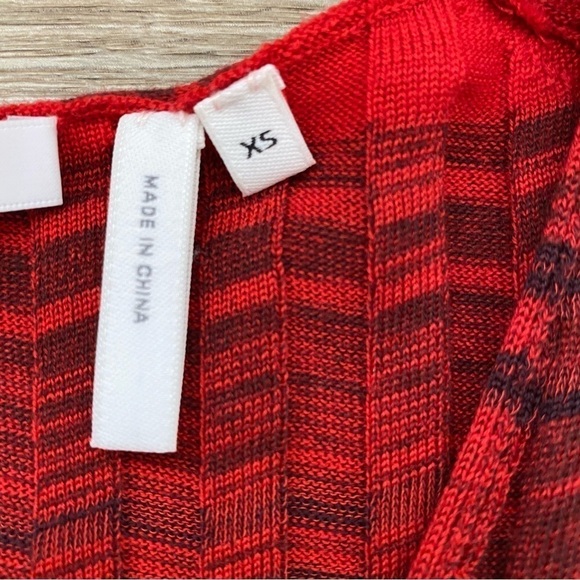 Helmut Lang Striped Ribbed Merino Wool V-Neck Knit Top - Picture 8 of 10